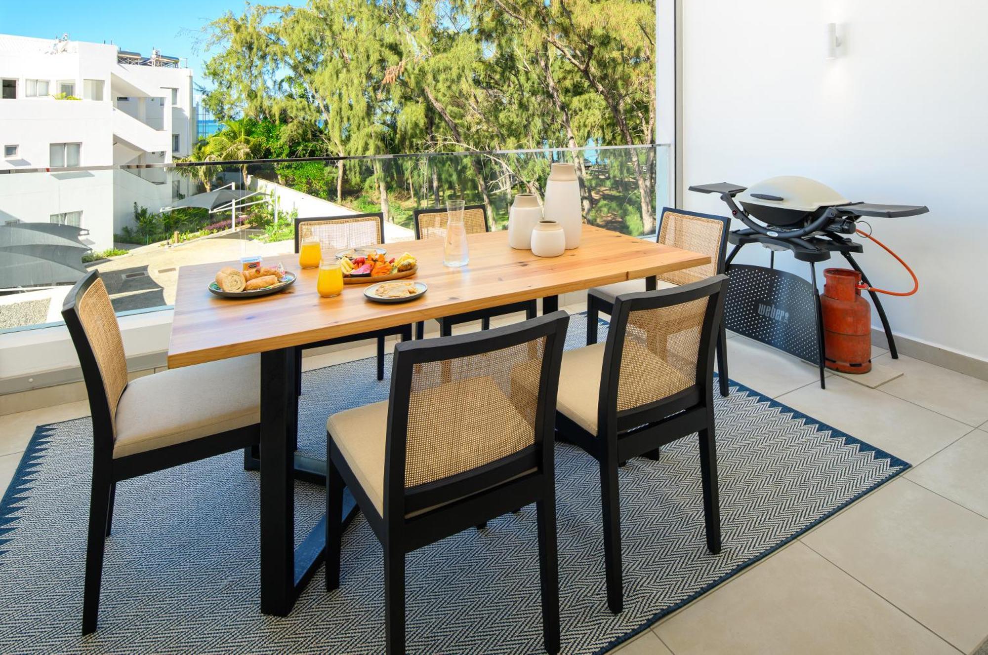 Ocean Grand Gaube With Lov Apartment Exterior photo
